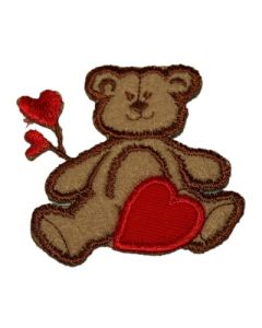 Strygemærke med bamse og små hjerter.