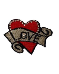 Strygemærke med hjerte og teksten Love