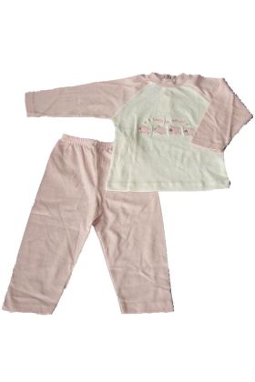 Pyjamas, lyserød. Kan leveres med broderi af barnets navn
